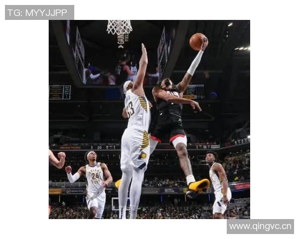 火箭队对阵爵士队比赛回顾及技术细节分析